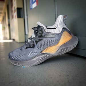 Youth ADIDAS PERFORMANCE Alphabounce Beyond Size  3.5